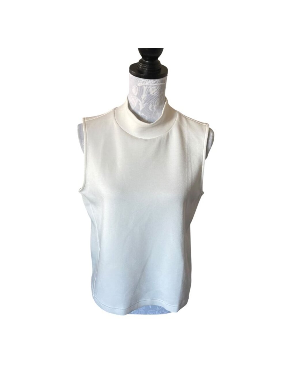 SPANX Airluxe Essentials Mock Neck Tank Top Shirt White Large